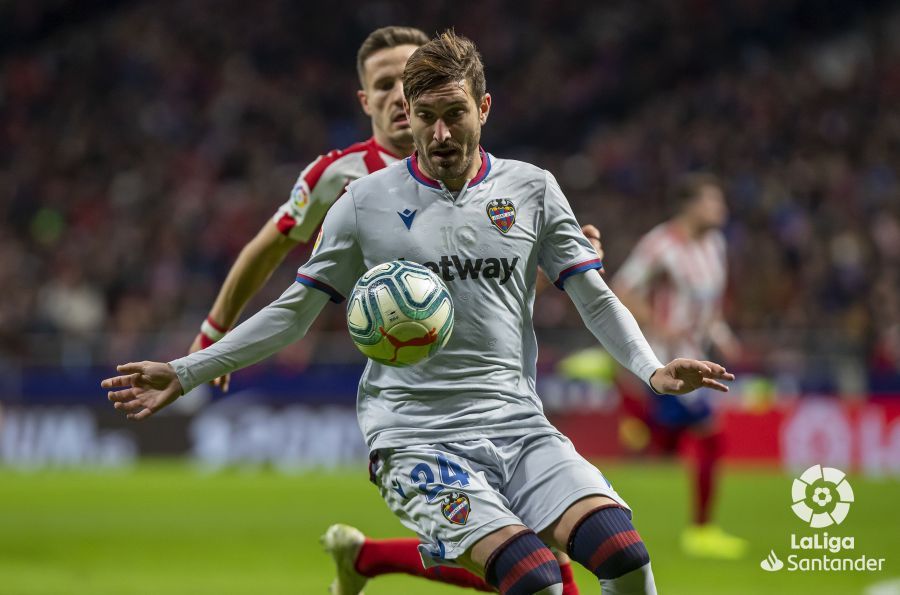  Campaña, posible alternativa a Éver Banega.