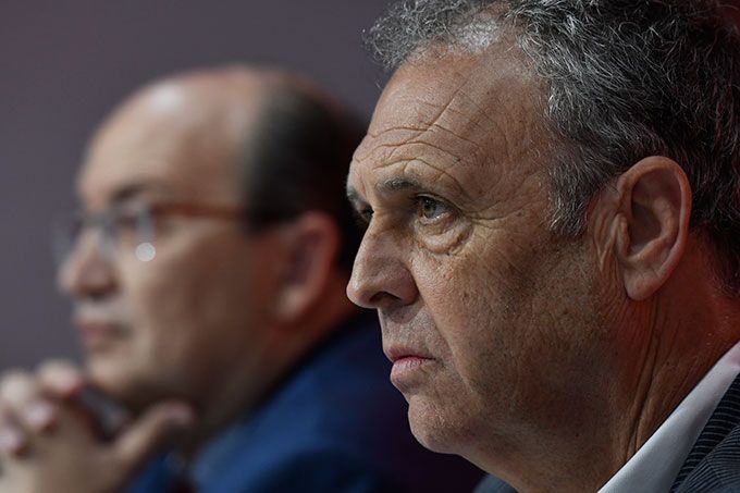 Joaquín Caparrós, en la presentación de Gómez y Gnagnon. (FOTO: Kiko Hurtado).