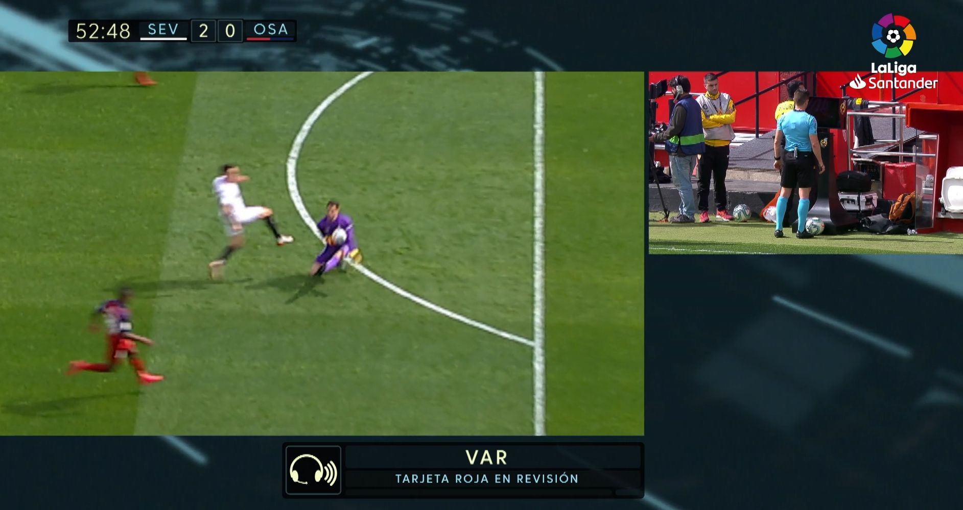  Manos de Herrera tras el pase de Óliver Torres a Ocampos,  en el Sevilla 3-2 Osasuna.
