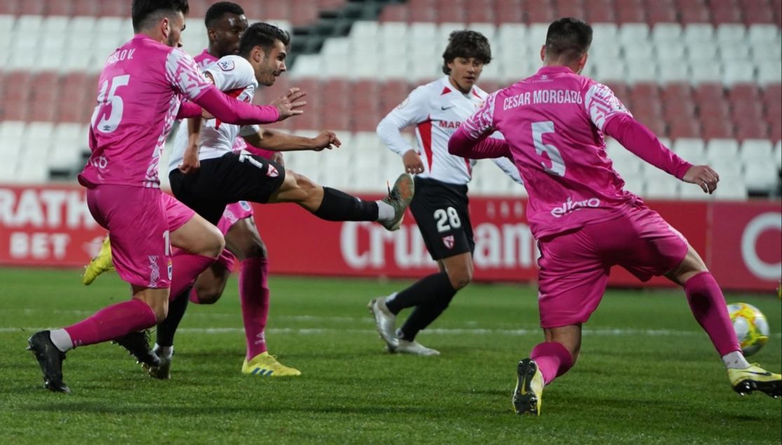  Carlos Álvarez, con el Sevilla Atlético.