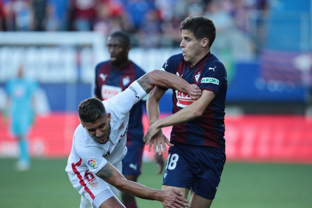  Carriço, en un lance de partido.