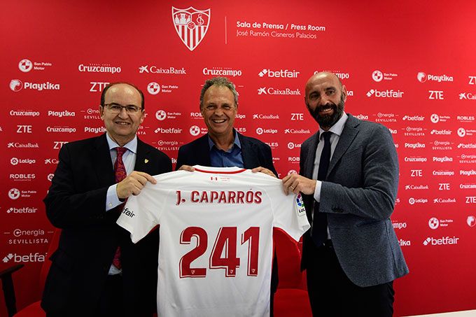  Castro, Caparrós y Monchi.