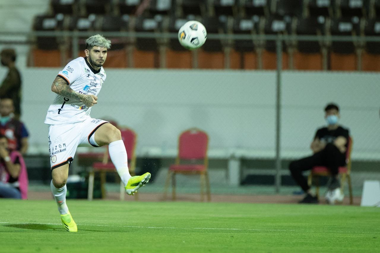  Banega, en un partido del Al Shabab saudí.