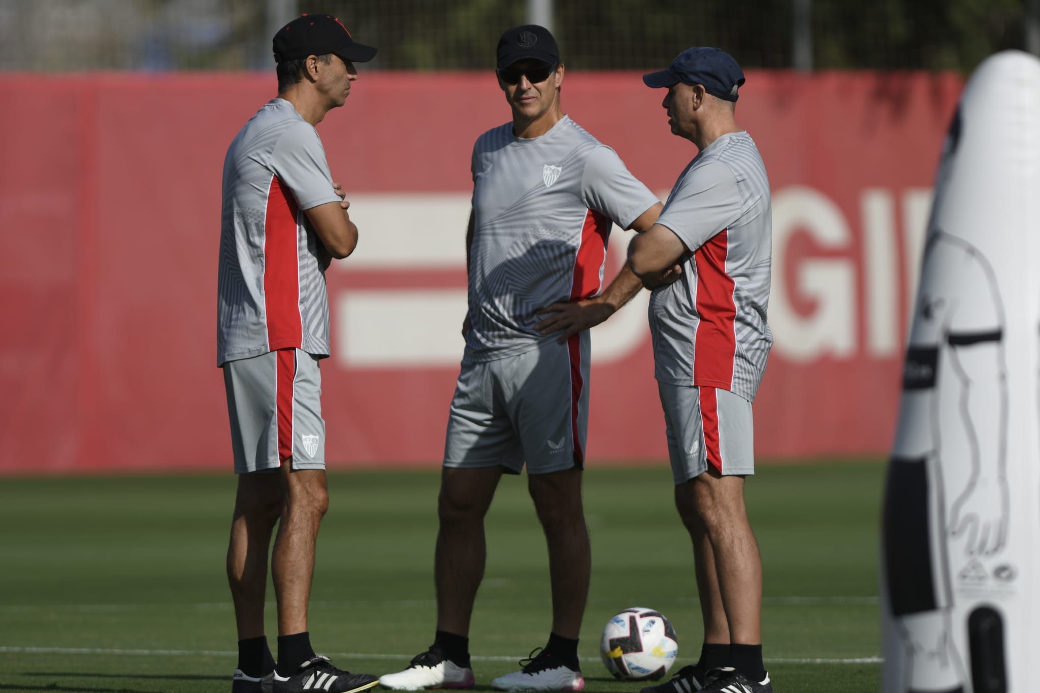  Lopetegui, en el entrenamiento de este lunes.