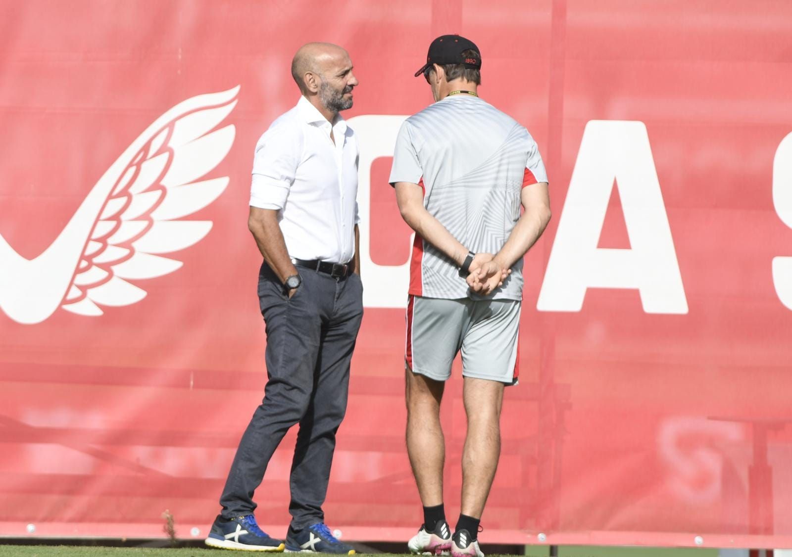 Lopetegui habla con Monchi a un día del cierre del mercado.