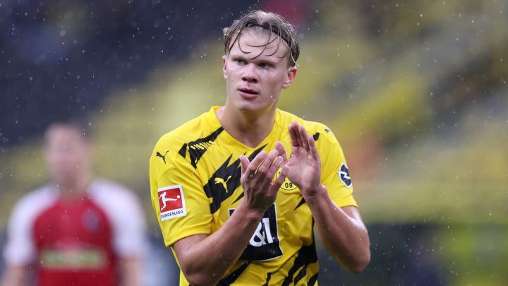  Erling Haaland, durante un partido de esta temporada con el Borussia Dortmund.