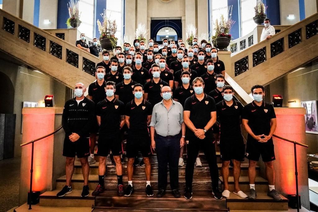  Foto de familia).