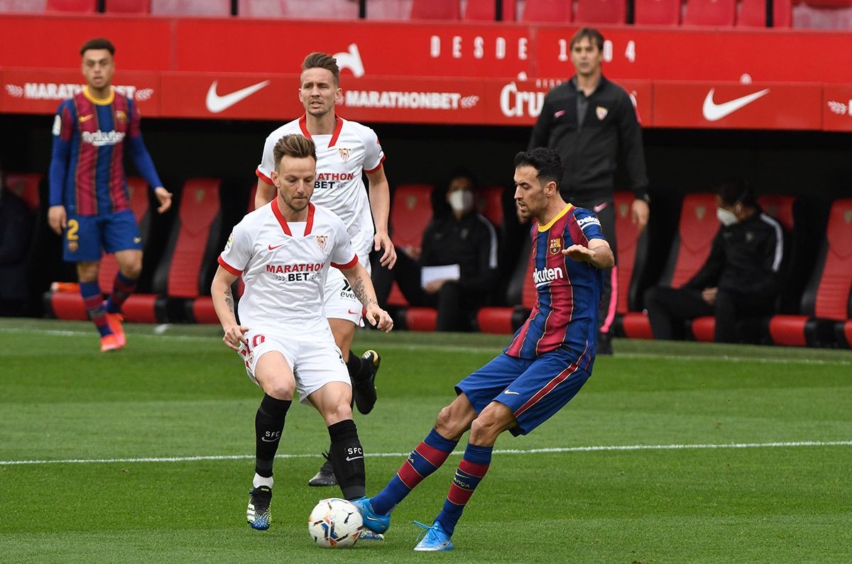  Rakitic, ante el FC Barcelona.