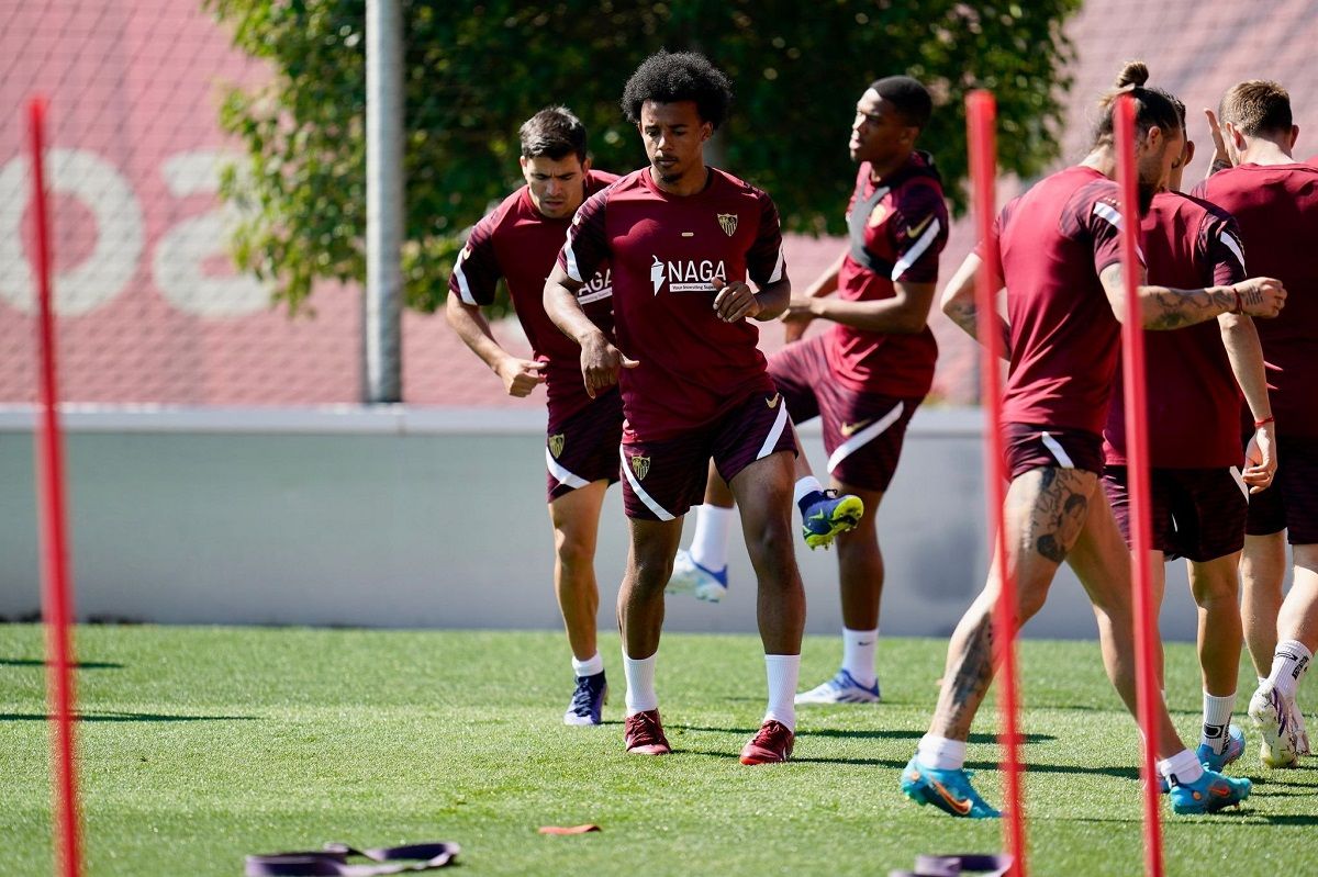 Koundé, en un entrenamiento del Sevilla.