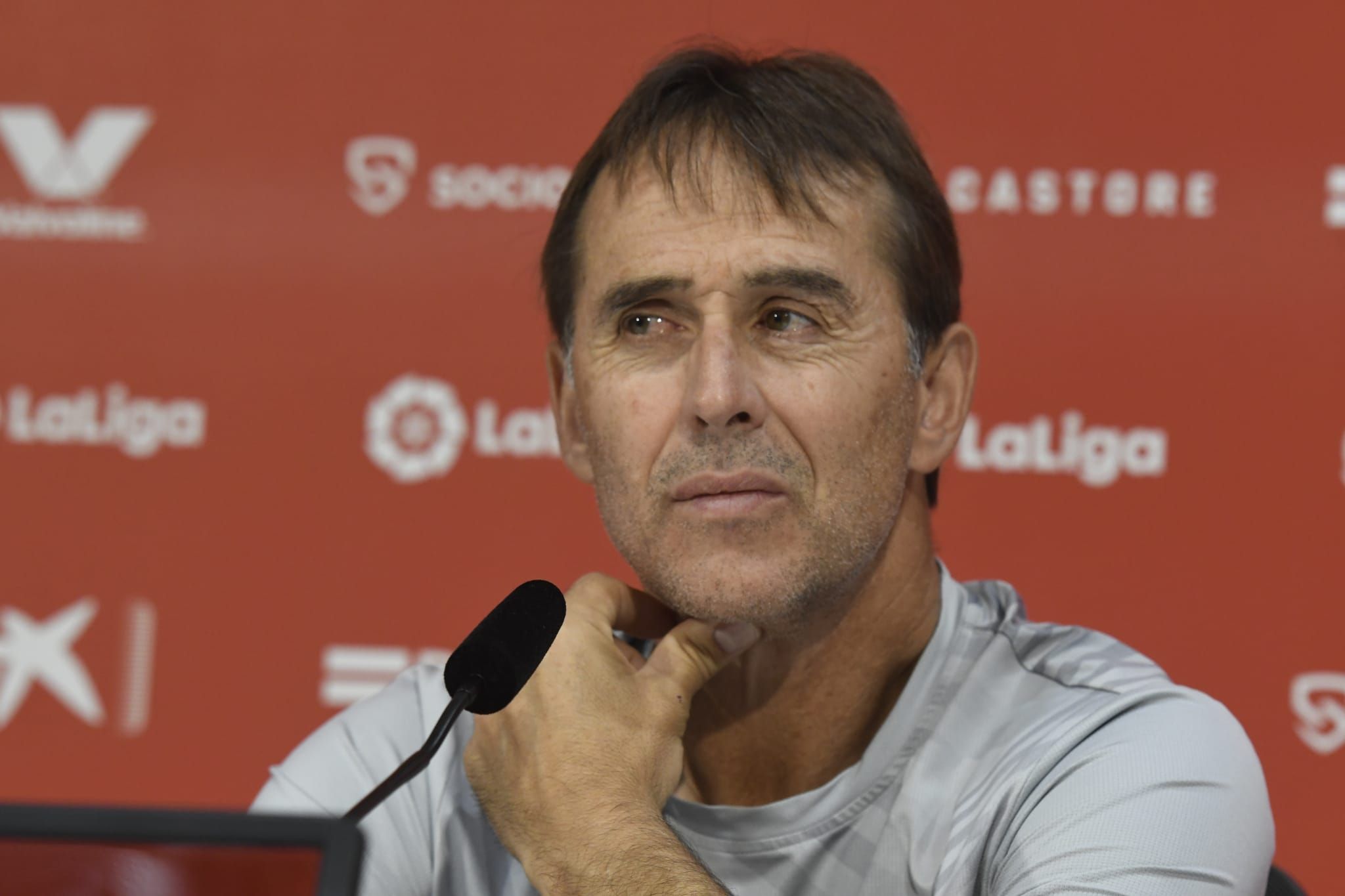  Lopetegui, en la rueda de prensa previa al partido ante el Almería.