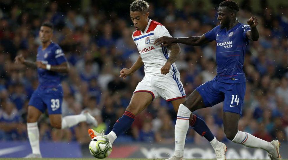  Mariano, en un partido del Lyon ante el Chelsea.