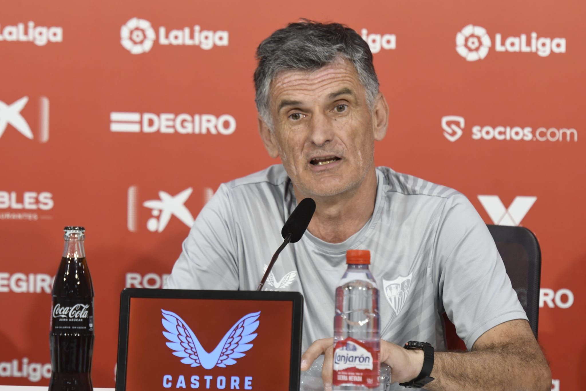 Mendilibar, en la rueda de prensa previa al partido.