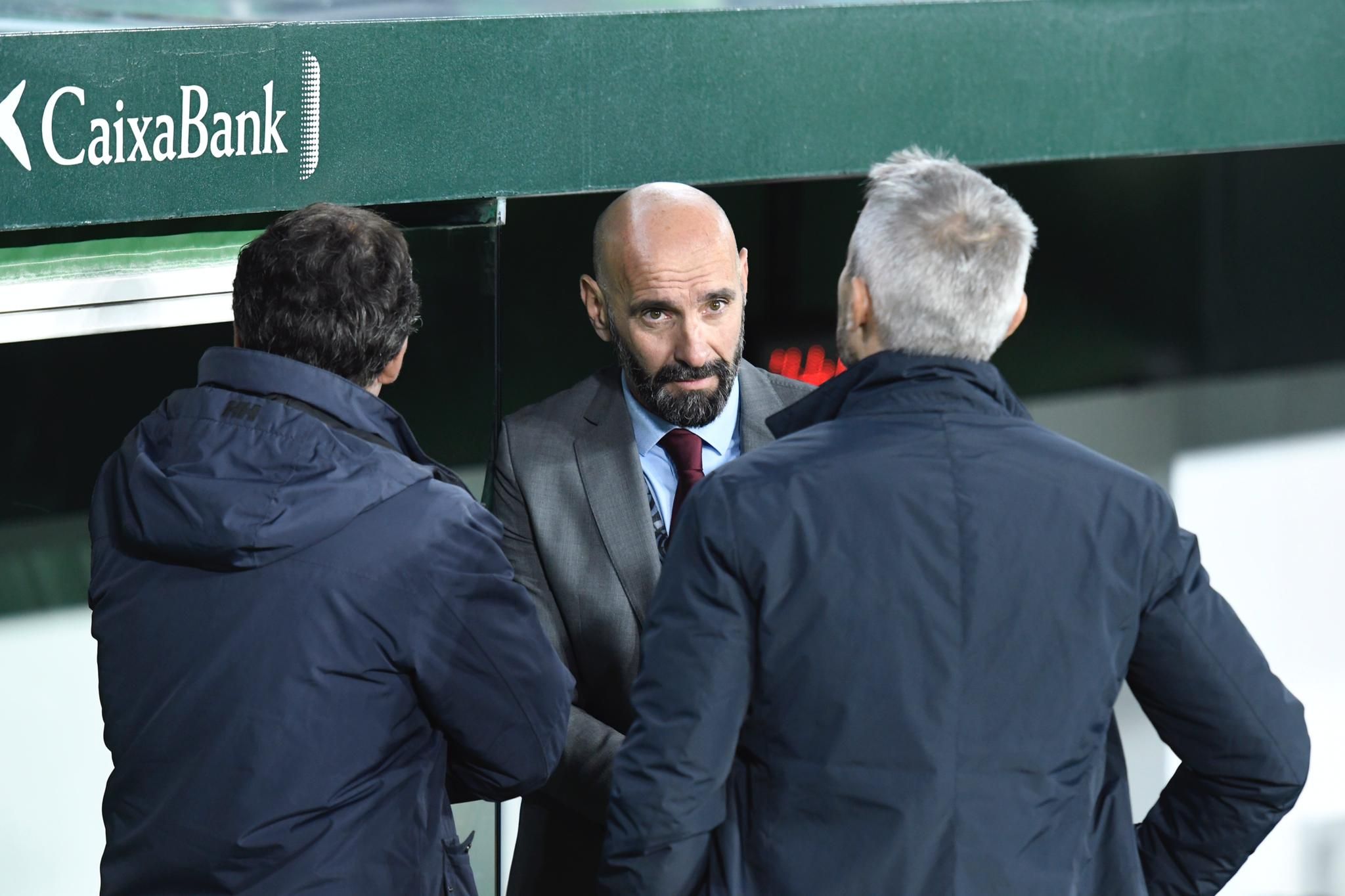  Monchi, en el Benito Villamarín antes del Betis-Sevilla.