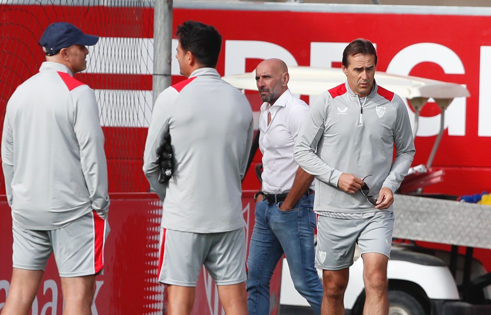  Monchi y Lopetegui, en el entrenamiento de este lunes.