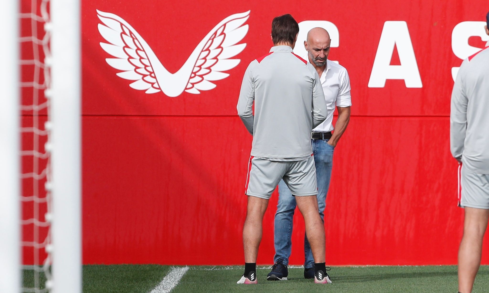  Monchi y Lopetegui, en el entrenamiento del Sevilla FC de este lunes.
