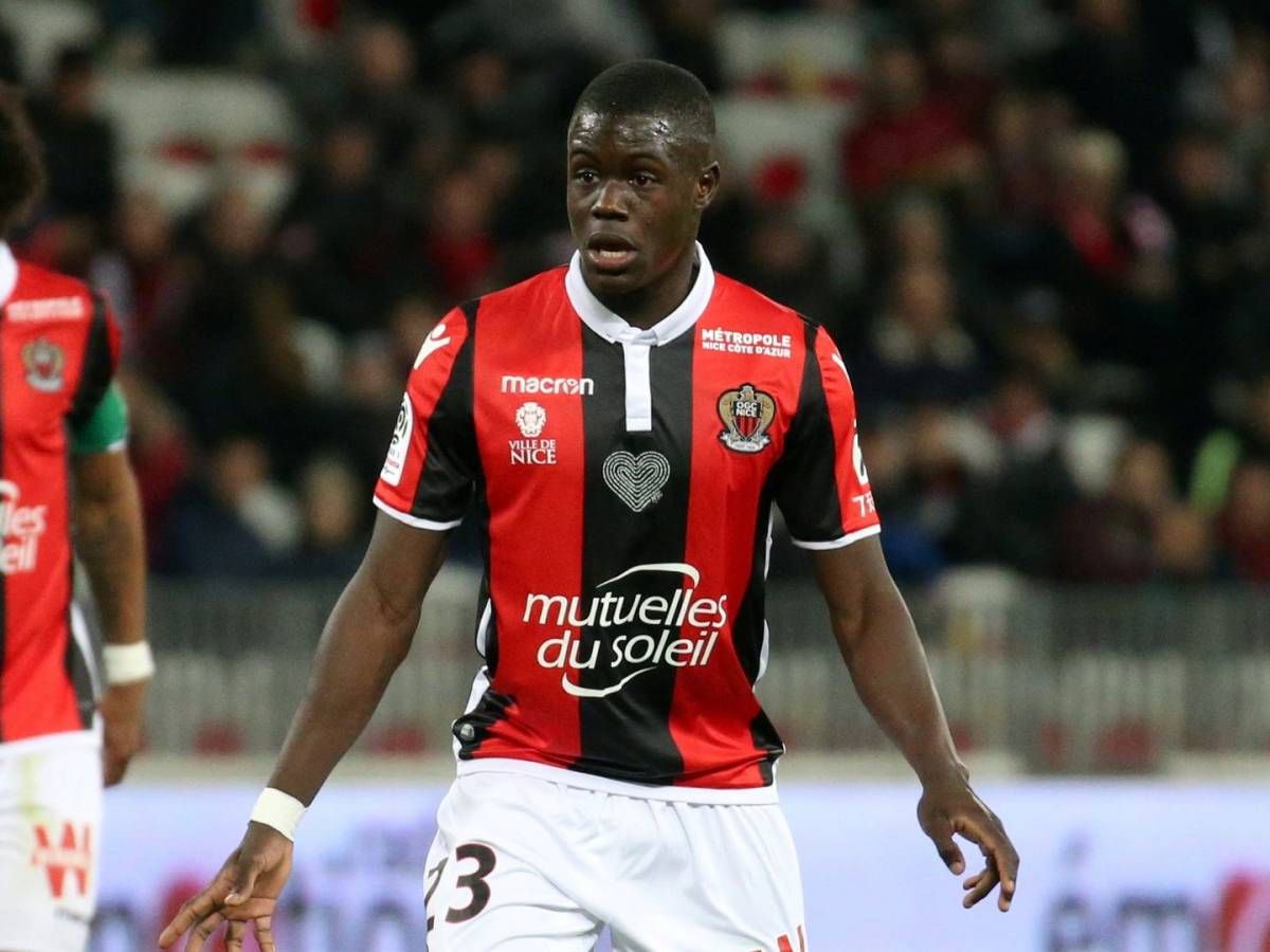  Malang Sarr con la camiseta del Niza.