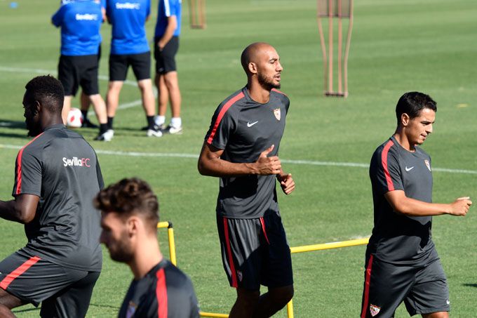  Nzonzi, entrenando este viernes con el Sevilla.