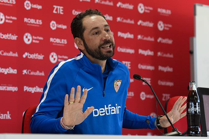  Pablo Machin, en rueda de prensa.
