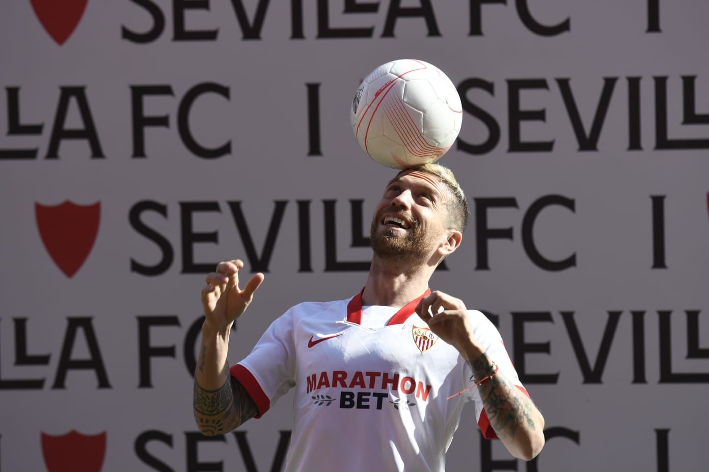  Papu Gómez, en su presentación.