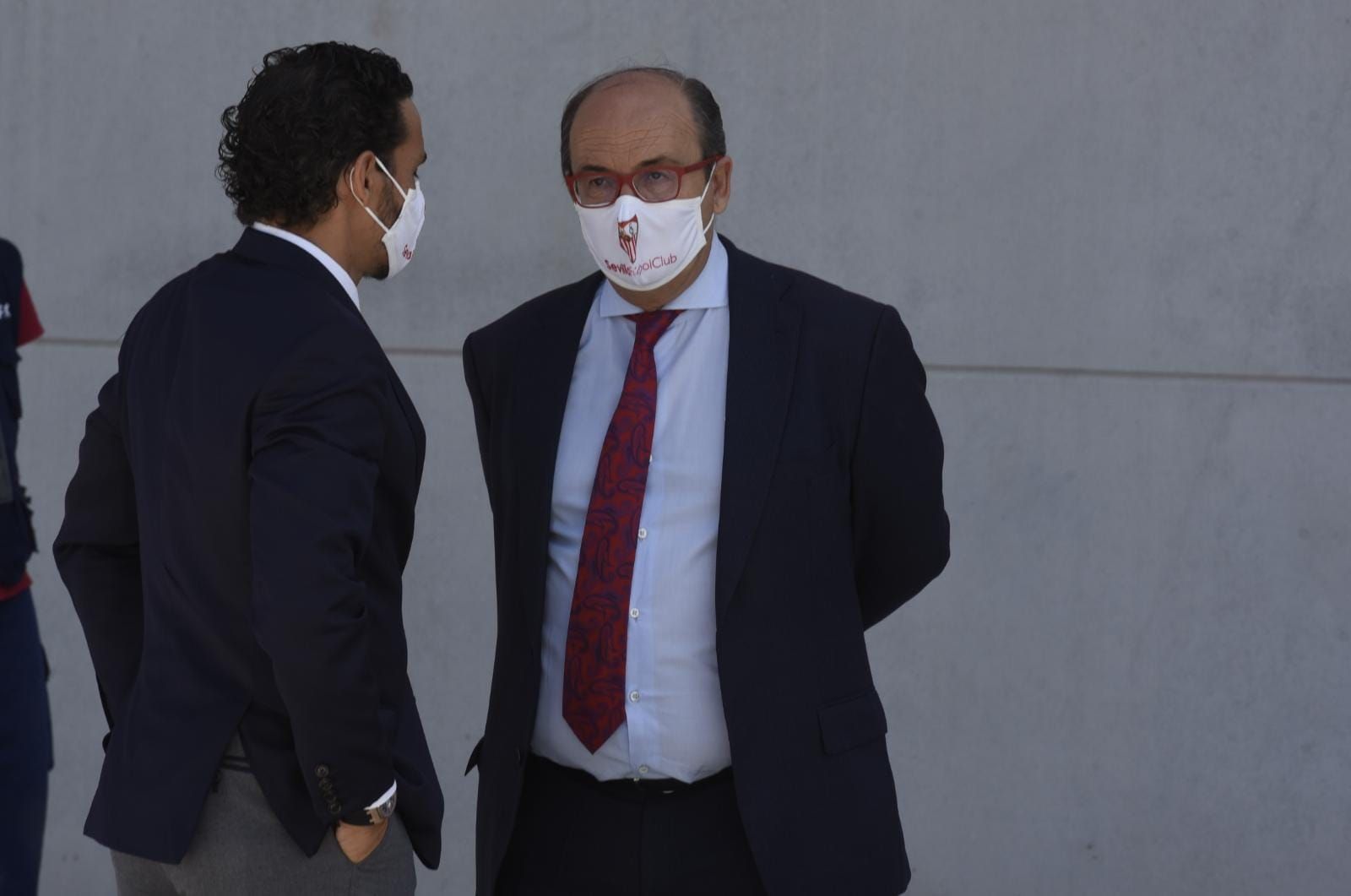 Del Nido Carrasco y José Castro, en la presentación de Óscar Rodríguez..