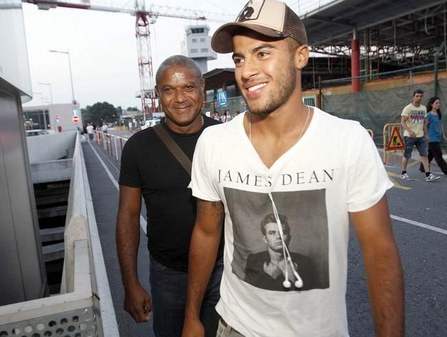 Rafinha, junto a su padre Mazinho.