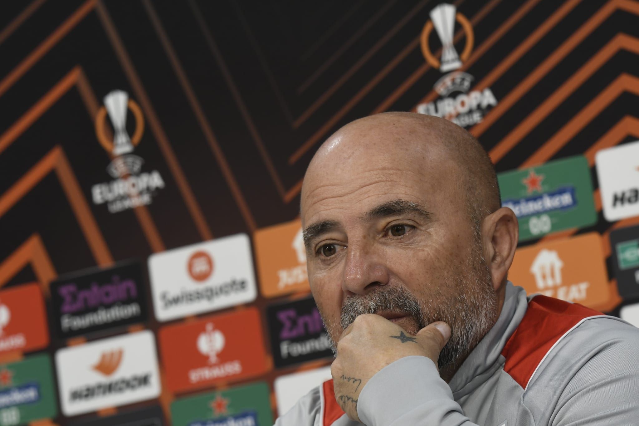 Sampaoli, en la rueda de prensa previa al partido ante el Fenerbahçe.