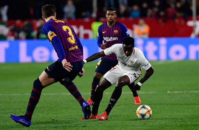  Malcom, de fondo, en el Sevilla-Barcelona de la Copa del Rey.