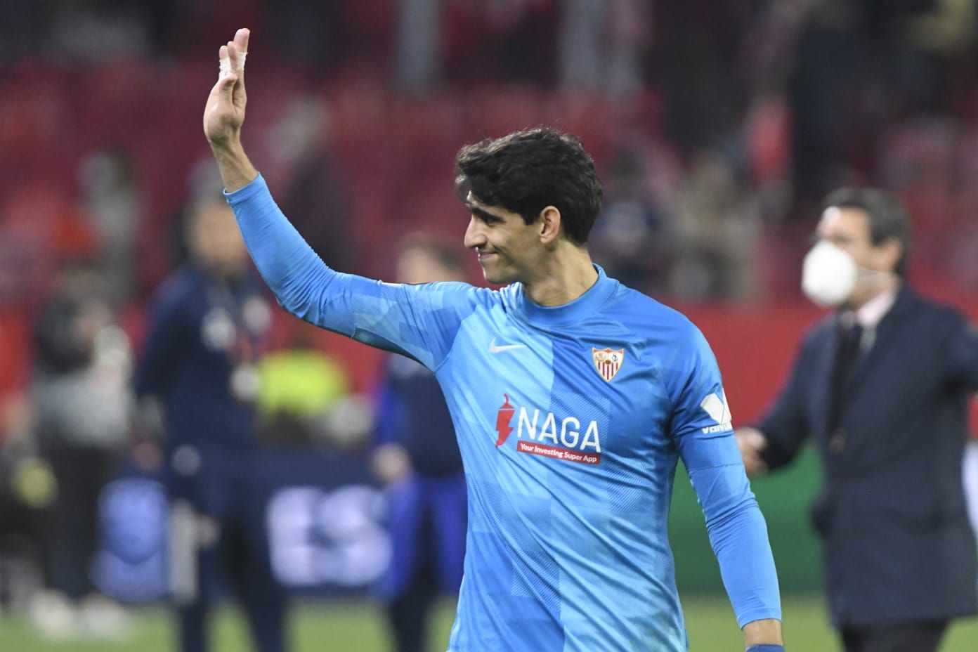 Bono, en el Sevilla-Dinamo de Zagreb.