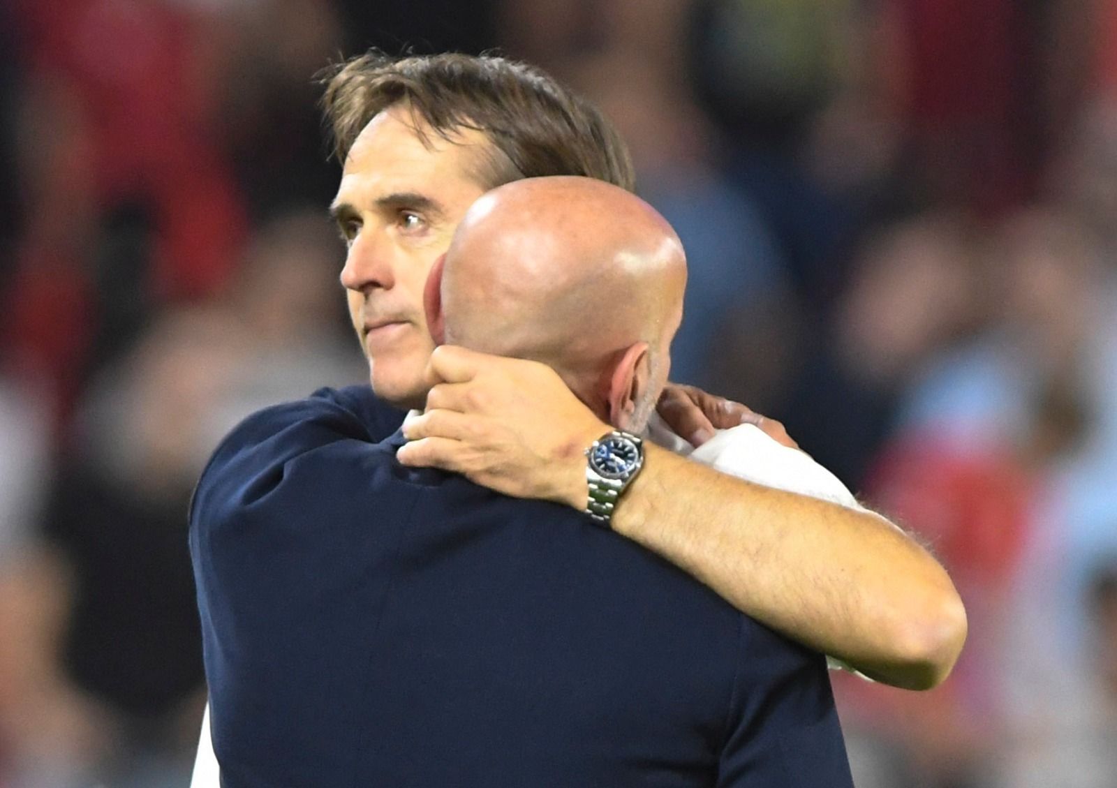  Lopetegui se despide del Sevilla.