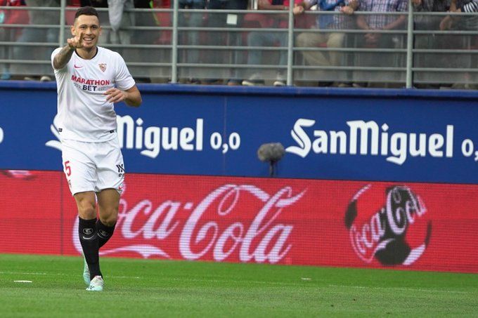  Ocampos celebra su gol al Éibar.