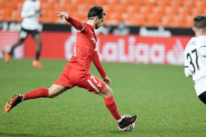  Suso, en la jugada del gol del Sevilla FC.