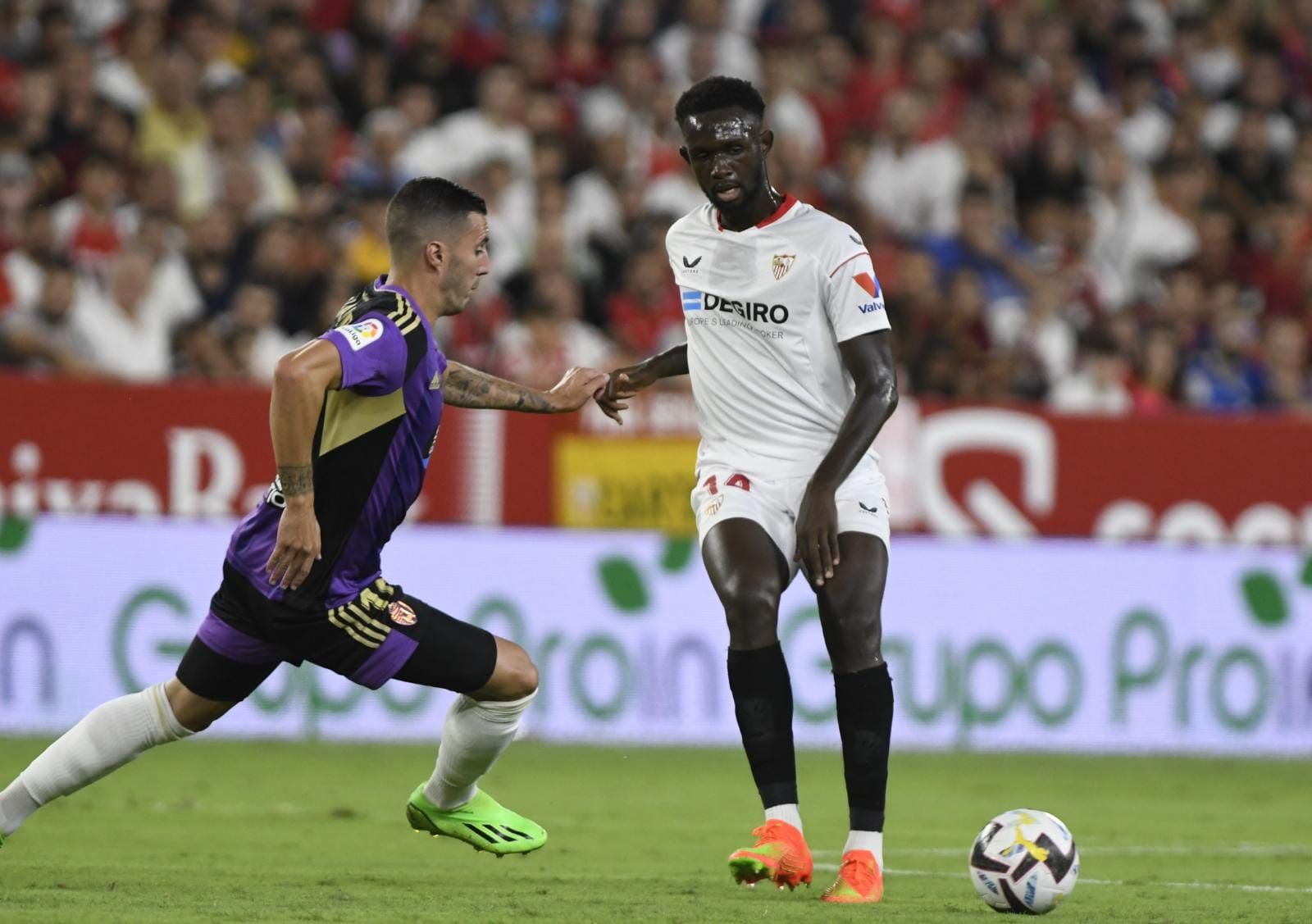  Tanguy Nianzou ante el Valladolid