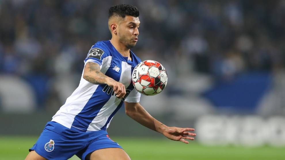 Tecatito Corona, jugador del Oporto.