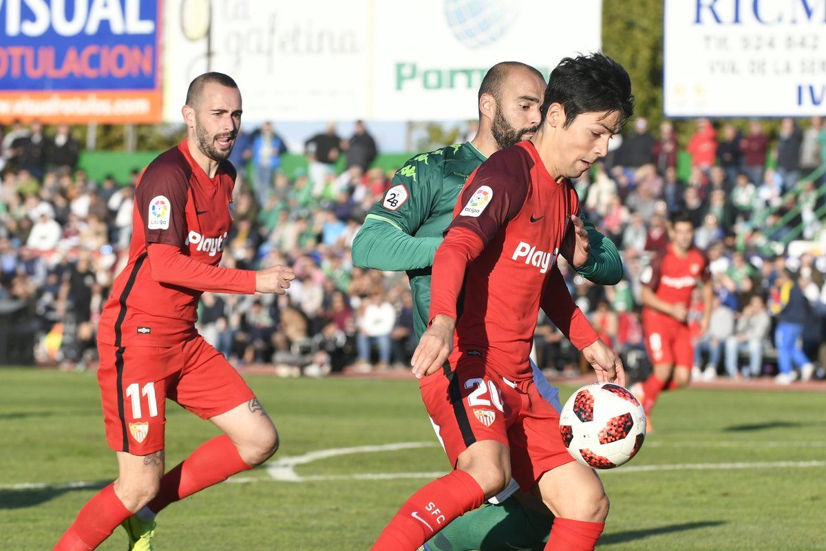  Borja Lasso, en el partido ante el Villanovense.
