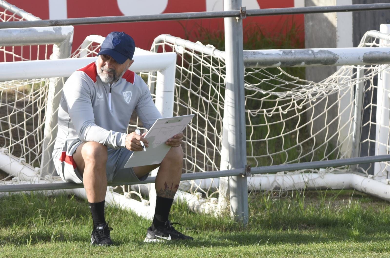  Sampaoli, con la pizarra.