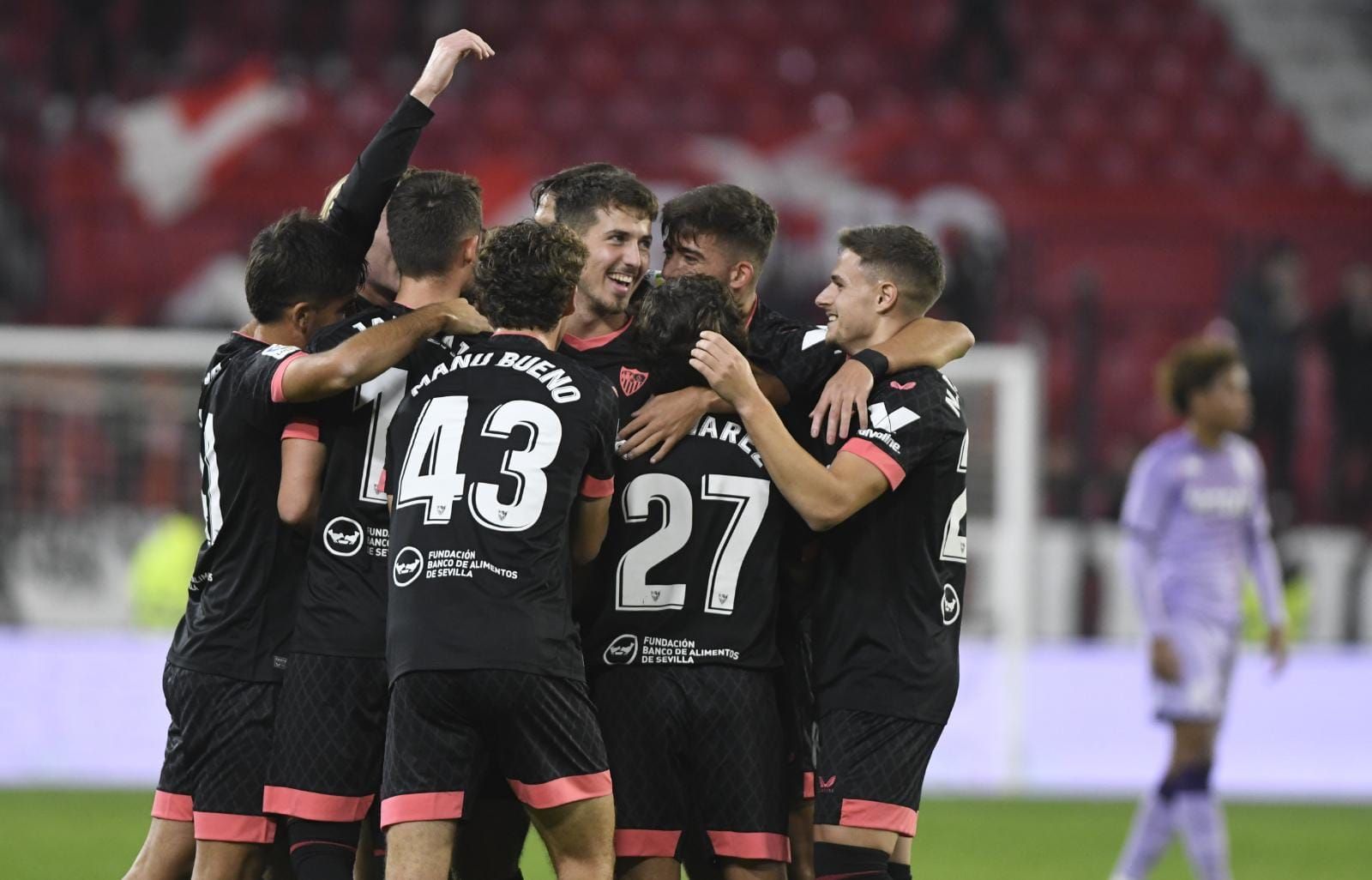 Celebración del tanto de Pedro Ortiz.