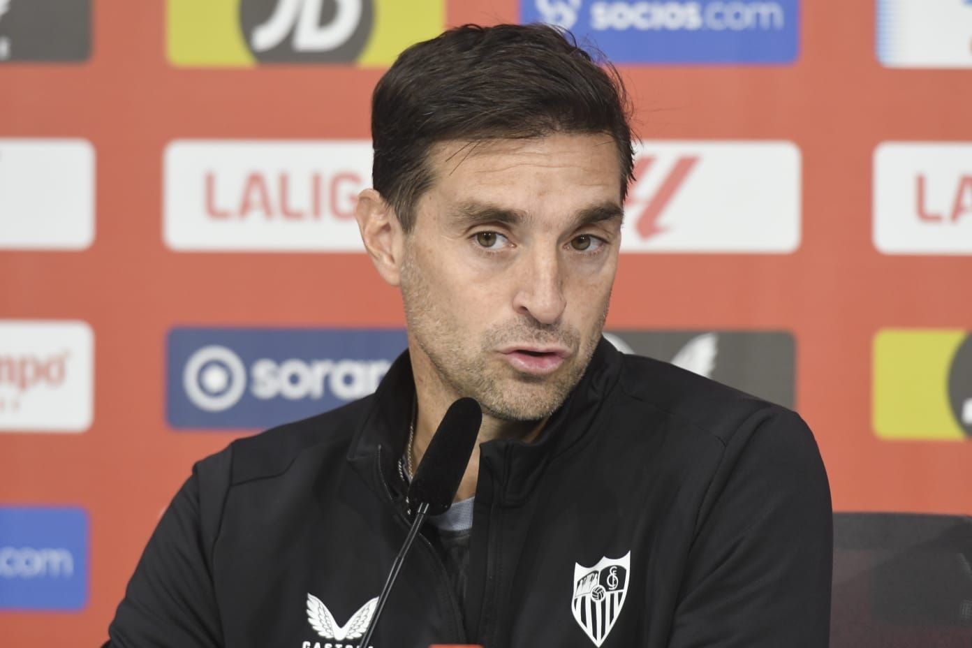 Diego Alonso, en sala de prensa.