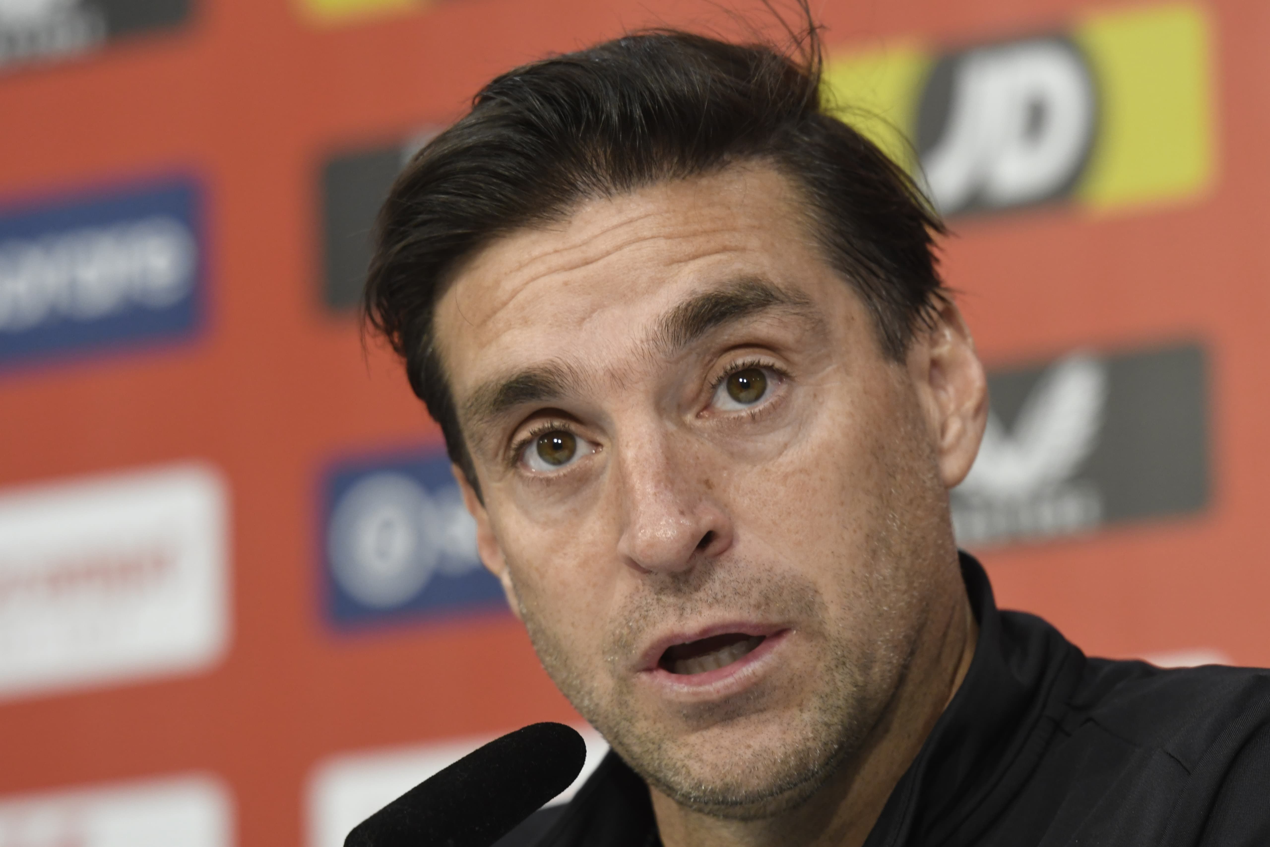 Diego Alonso, en sala de prensa.