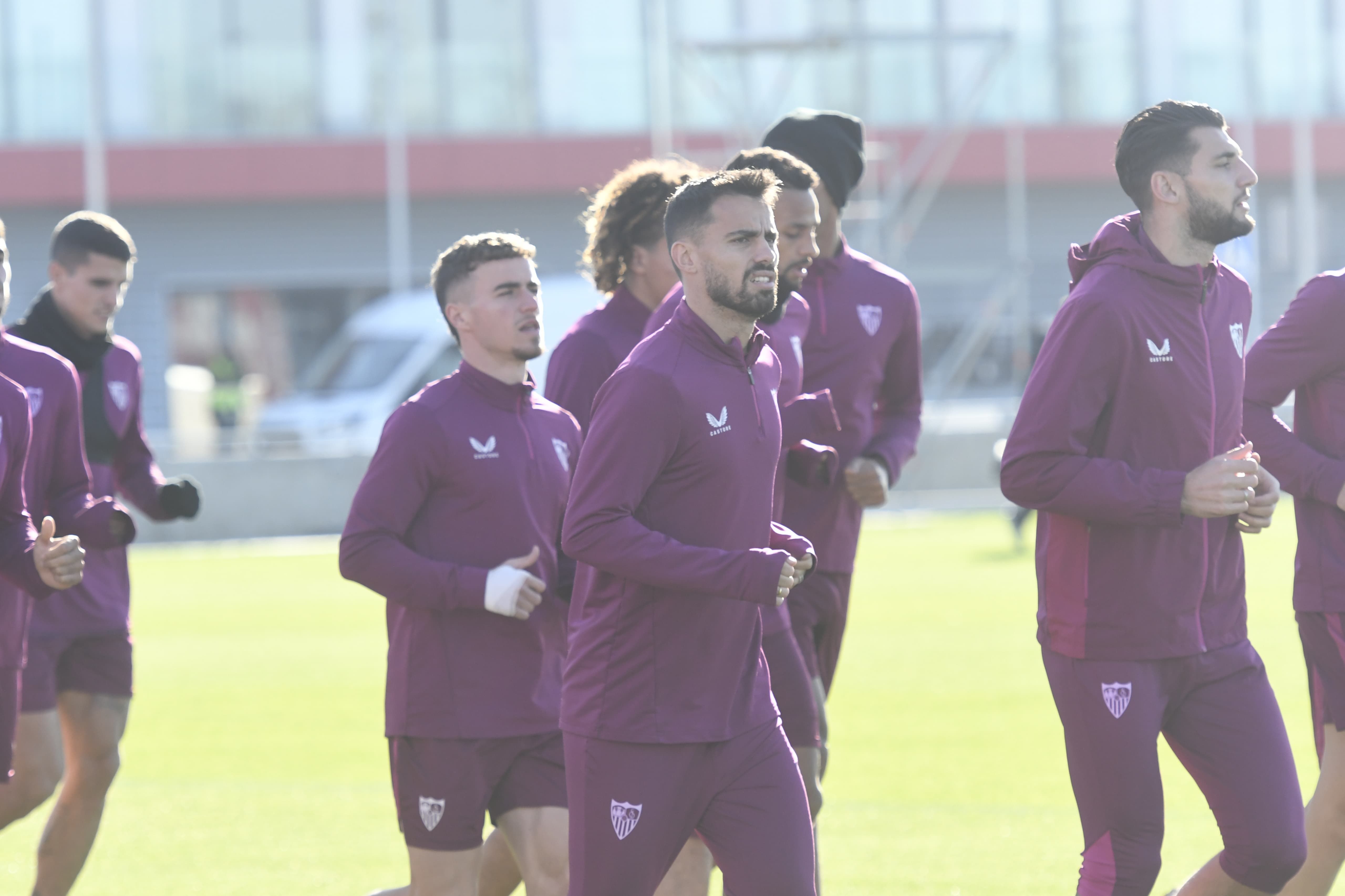 Suso, durante un entrenamiento del Sevila.