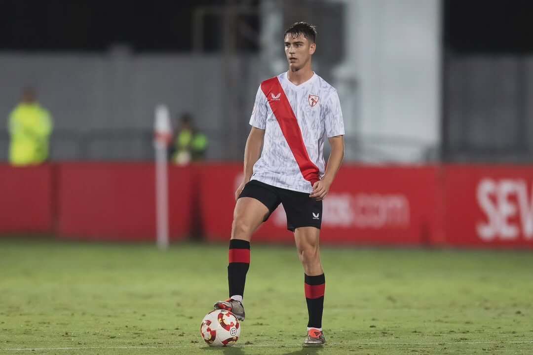 Pablo Rivera, jugando con el Sevilla Atlético.