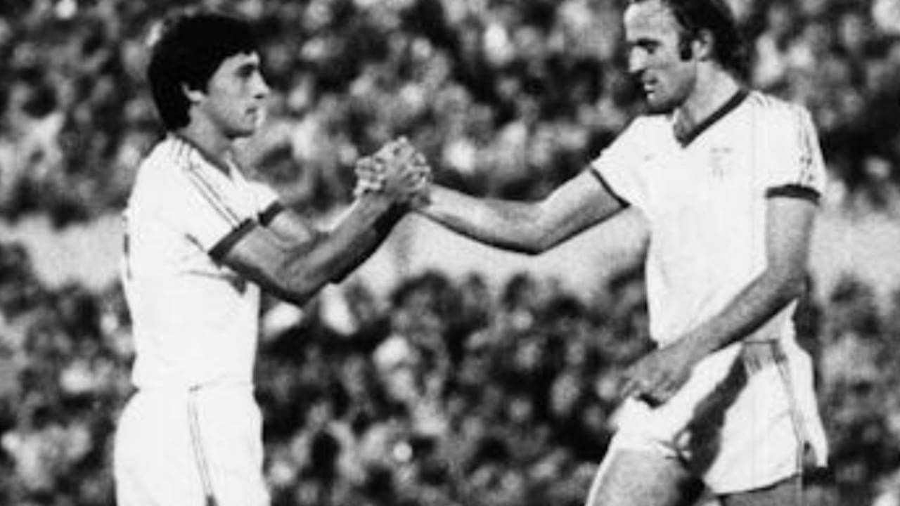  Pablo Blanco y Scotta, con la camiseta Adidas del Sevilla.