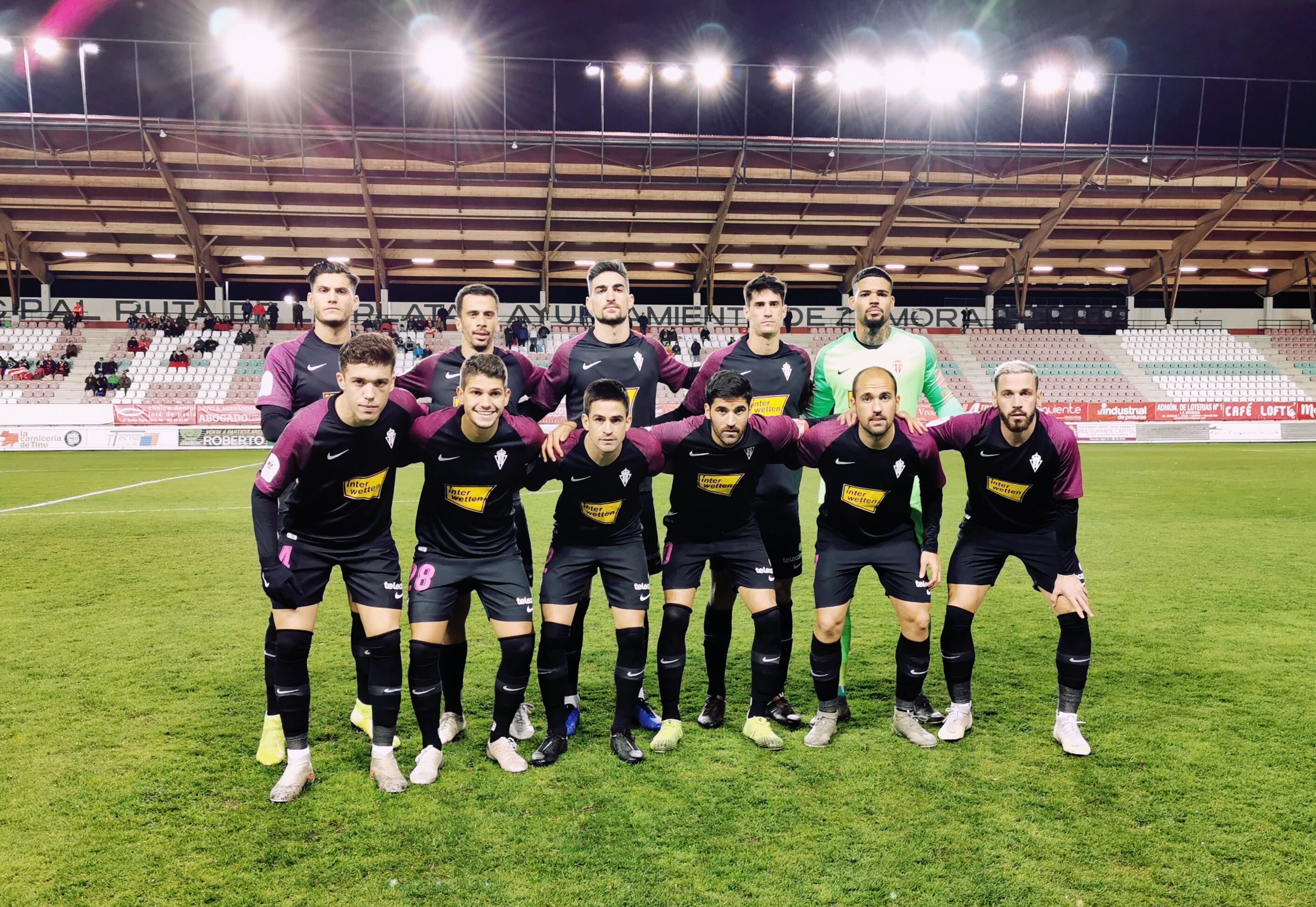  Once titular del Sporting elegido por José Alberto para enfrentarse al Zamora CF en Copa del Rey.