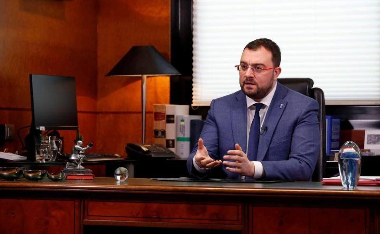  Adrián Barbón, presidente del Principado de Asturias.