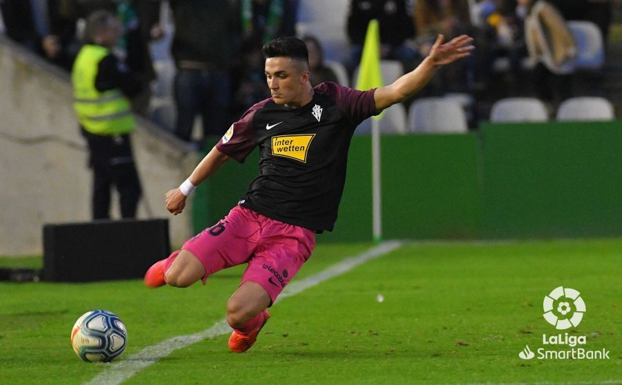  Manu García, en el Racing-Sporting.