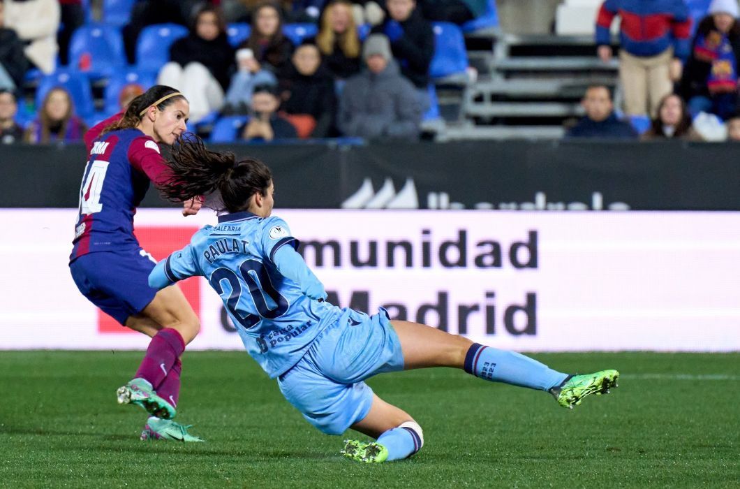  Aitana Bonmatí y Paula Tomás en la final de la Supercopa de España (@RFEF)