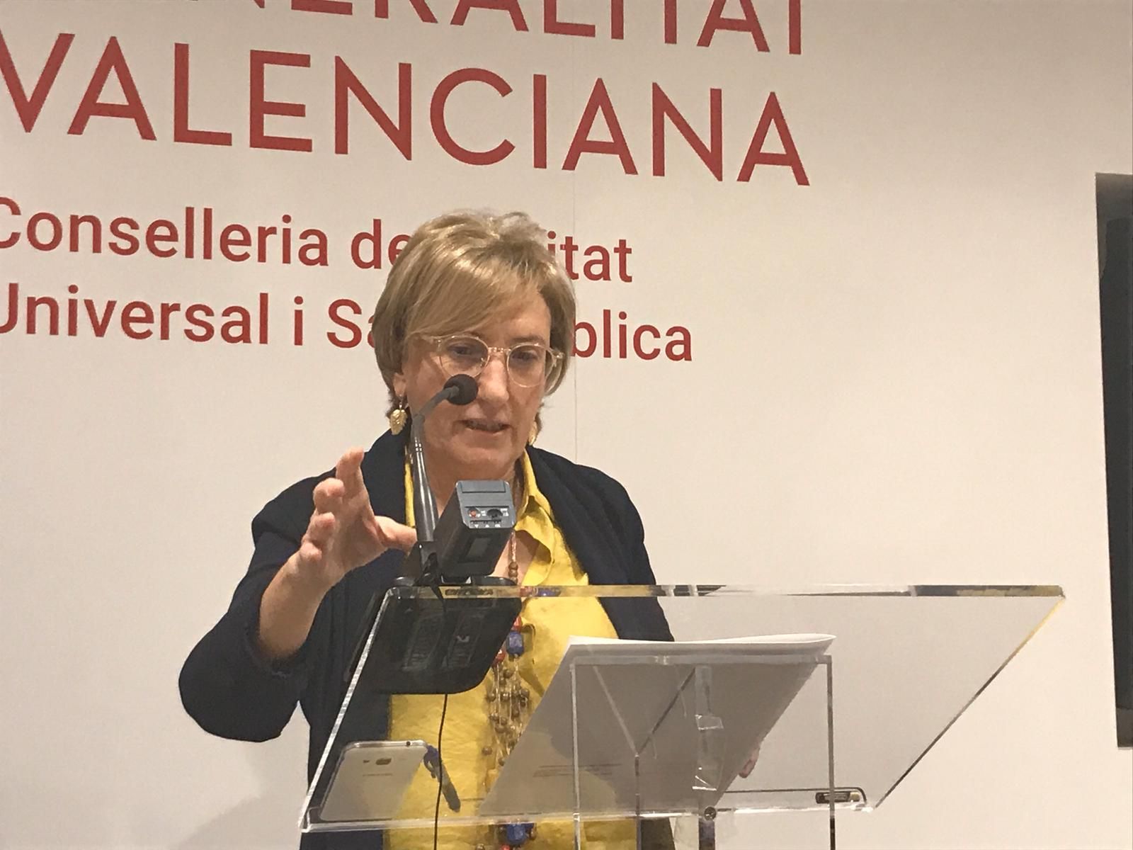  Ana Barceló, consellera de Sanitat, explica los motivos por los que el Valencia-Atalanta se jugará a puerta cerrada.