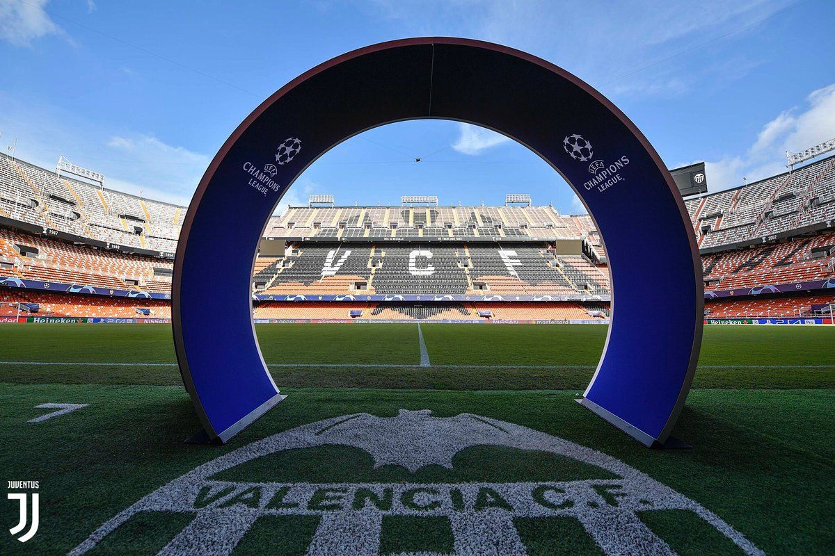 Entrada Champions a Mestalla.