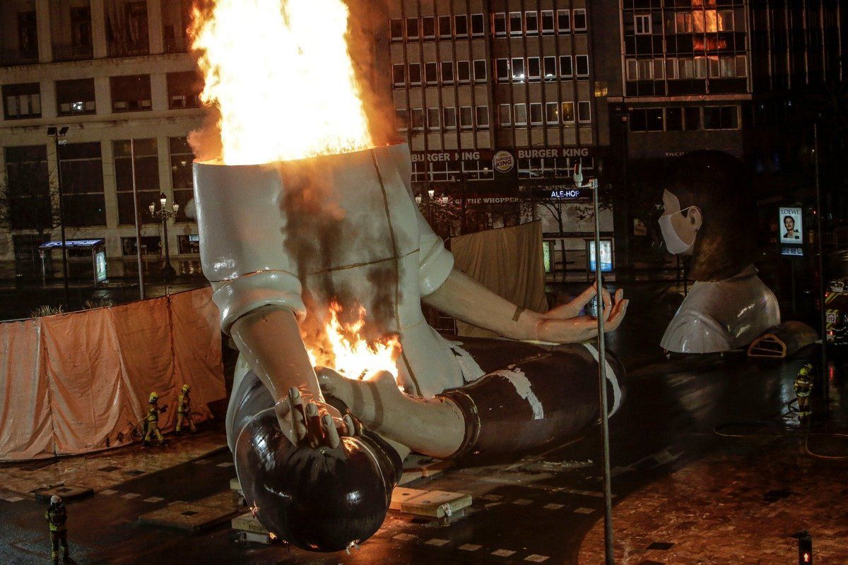 Fallas Municipal 2020 quemada