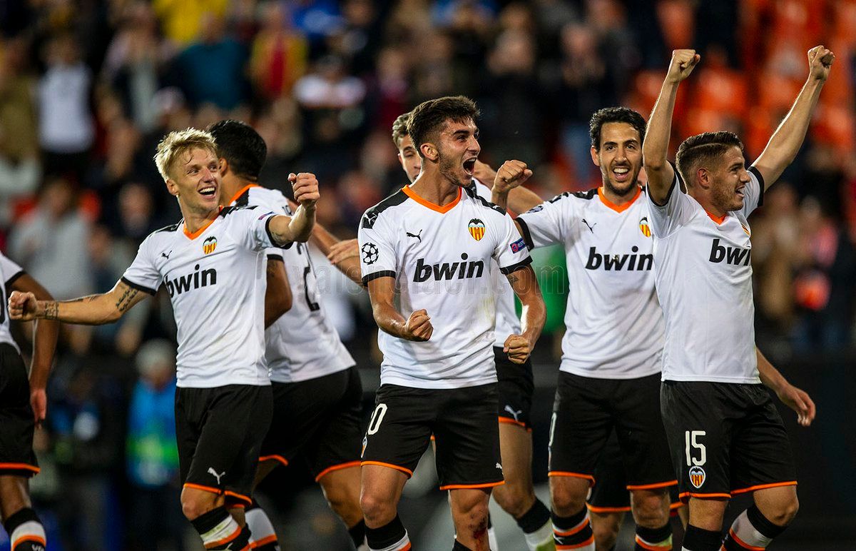  Ferran Torres celebra un gol en Mestalla