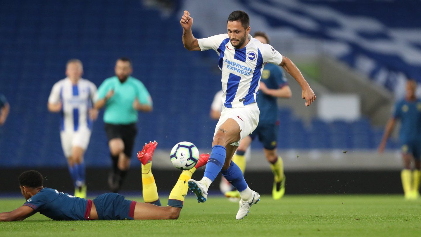  Florin Andone, con el Brighton sub 23.